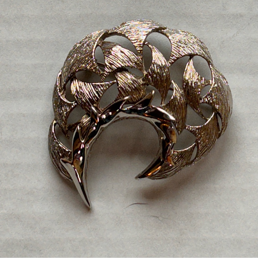 Coro 1950’s MCM Silver Toned Brooch Whimsy Goth